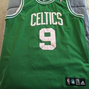 Celtics basketball jersey